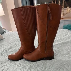 Brown Knee-High Wide Calf Women's Boots